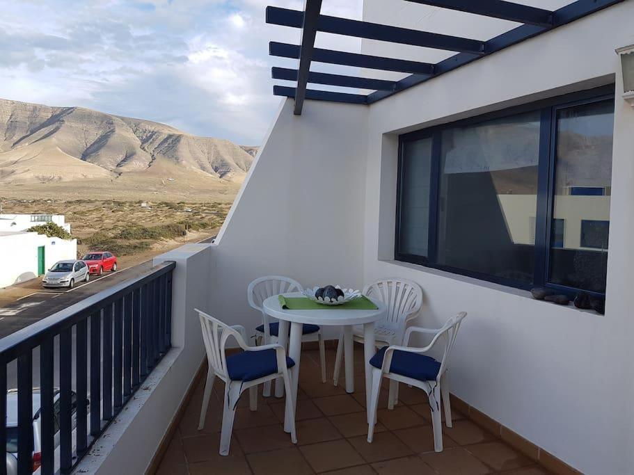 Apartamento El Coral Famara Dış mekan fotoğraf
